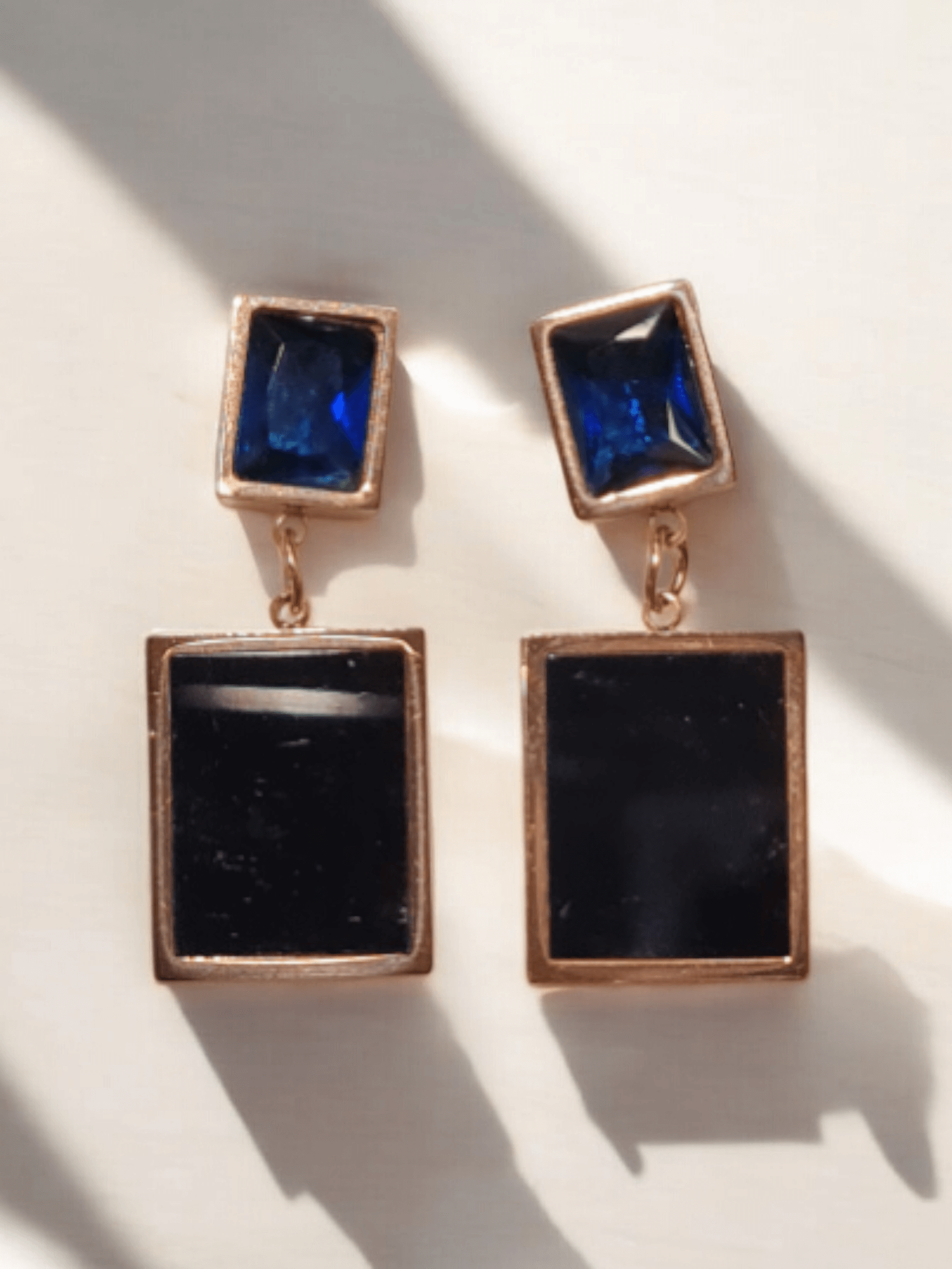 Mirage Square earring