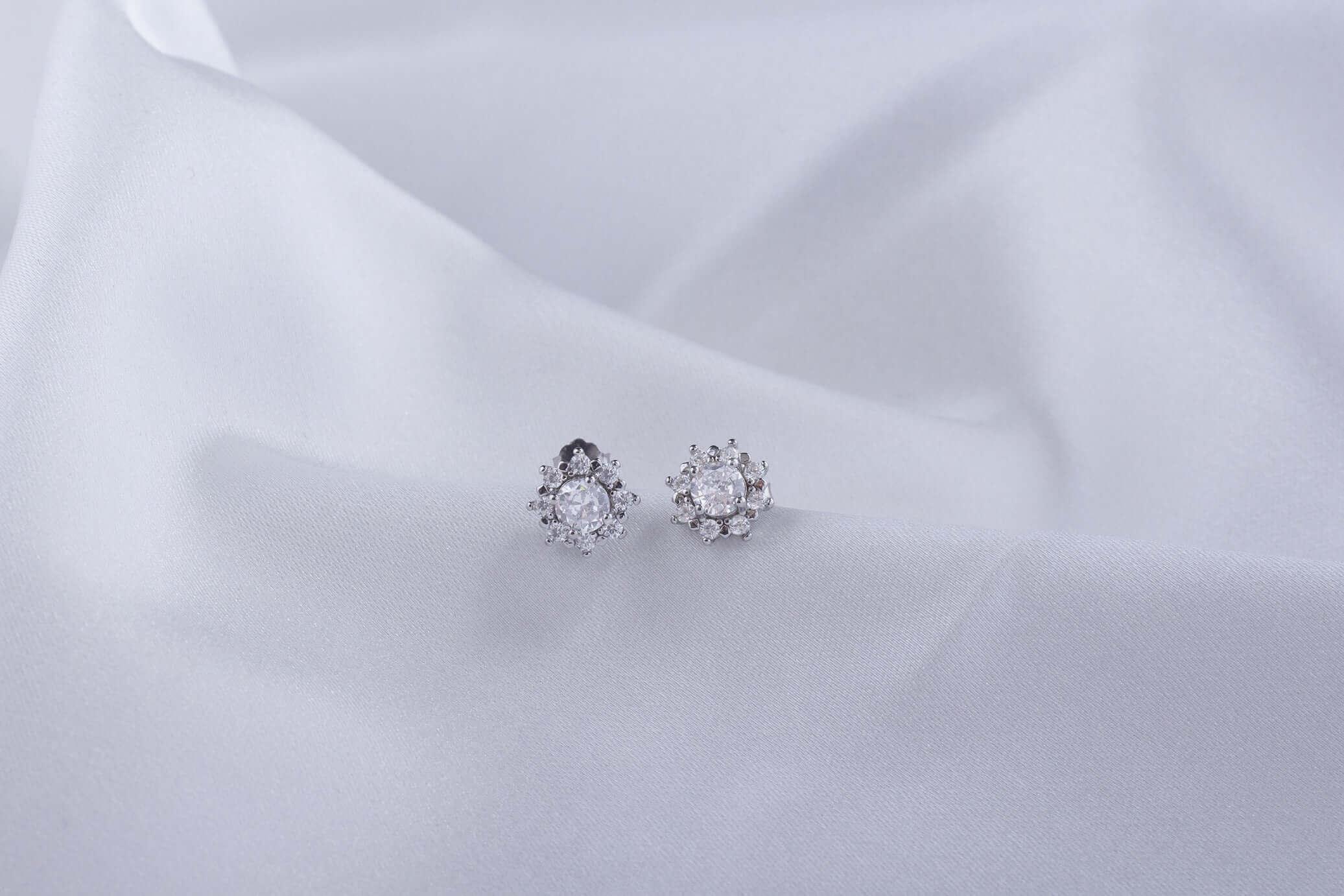 Cubic Zirconia Flower stud earrings - 925 Rose Gold - Nayla Jewels