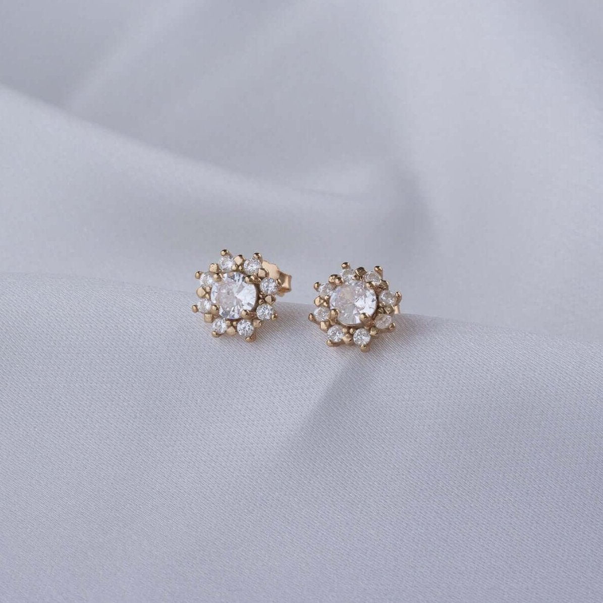 Cubic Zirconia Flower stud earrings - 925 Rose Gold 92.5 silver stud by Nayla jewels | Nayla jewels